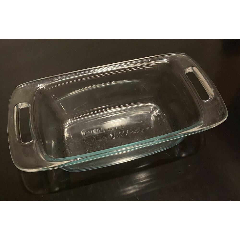 PYREX 1.5Qt. Clear Glass‎ Loaf Pan With Open Handles